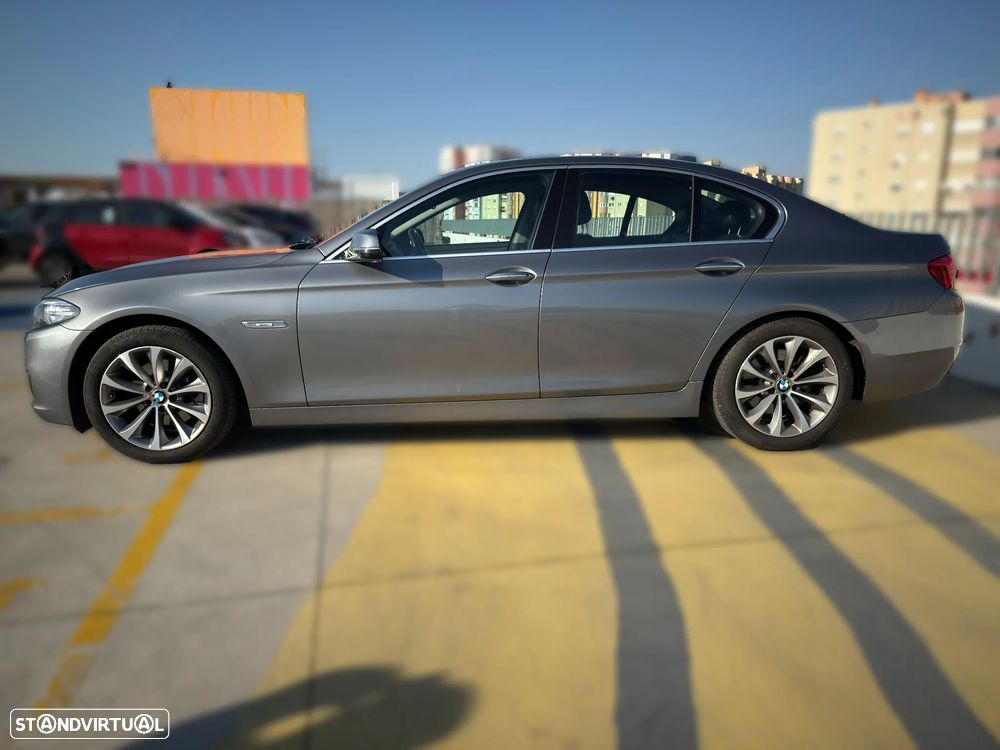 BMW 520 d Line Modern Auto - 3