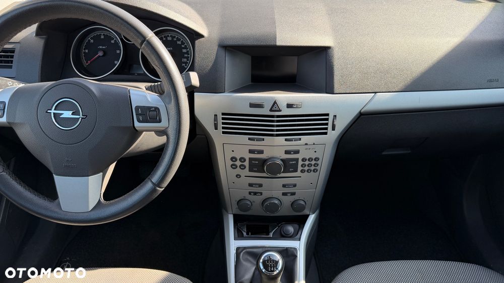 Opel Astra 1.7 CDTI ecoFLEX - 13