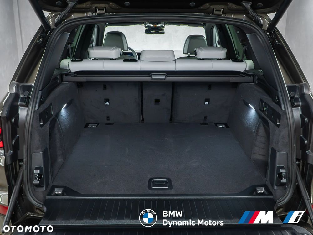 BMW X5 xDrive30d - 14