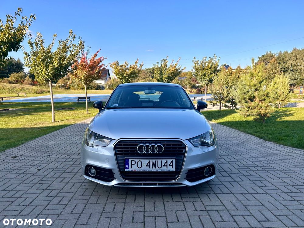 Audi A1 1.6 TDI Ambition S tronic - 8