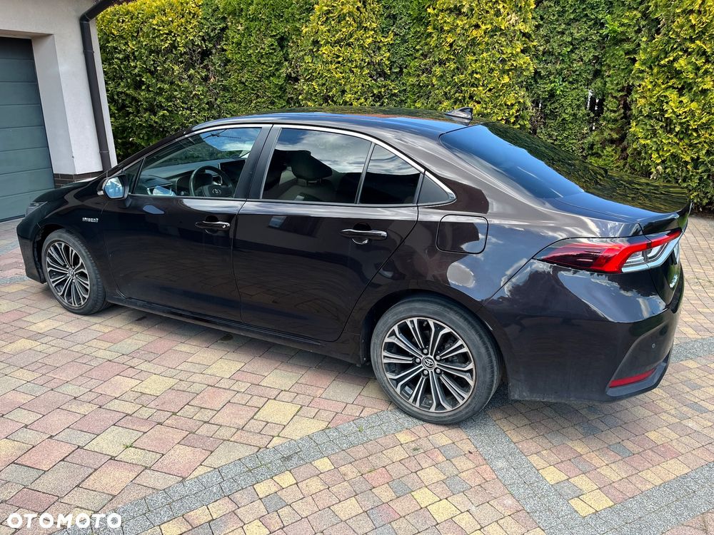 Toyota Corolla 2.0 Hybrid Comfort - 8
