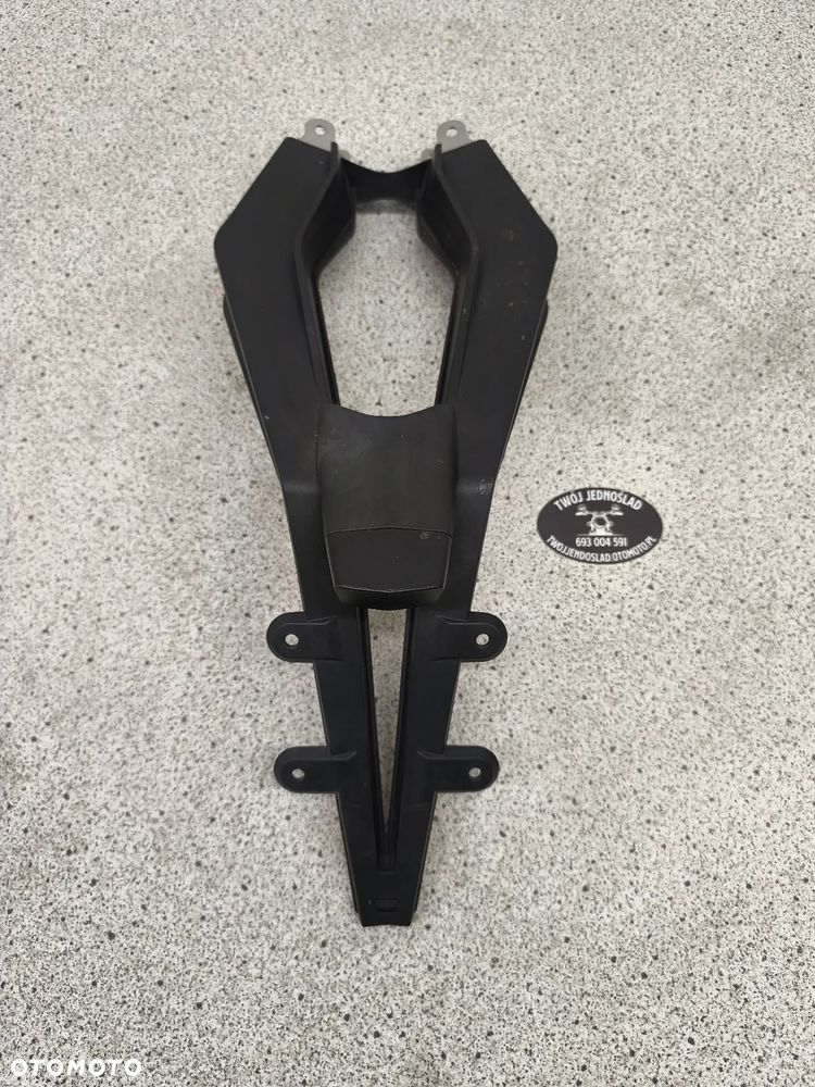 Mocowanie, podświetlenie tablicy rejestracyjnej, ogon KTM 1290 Super Duke - 1