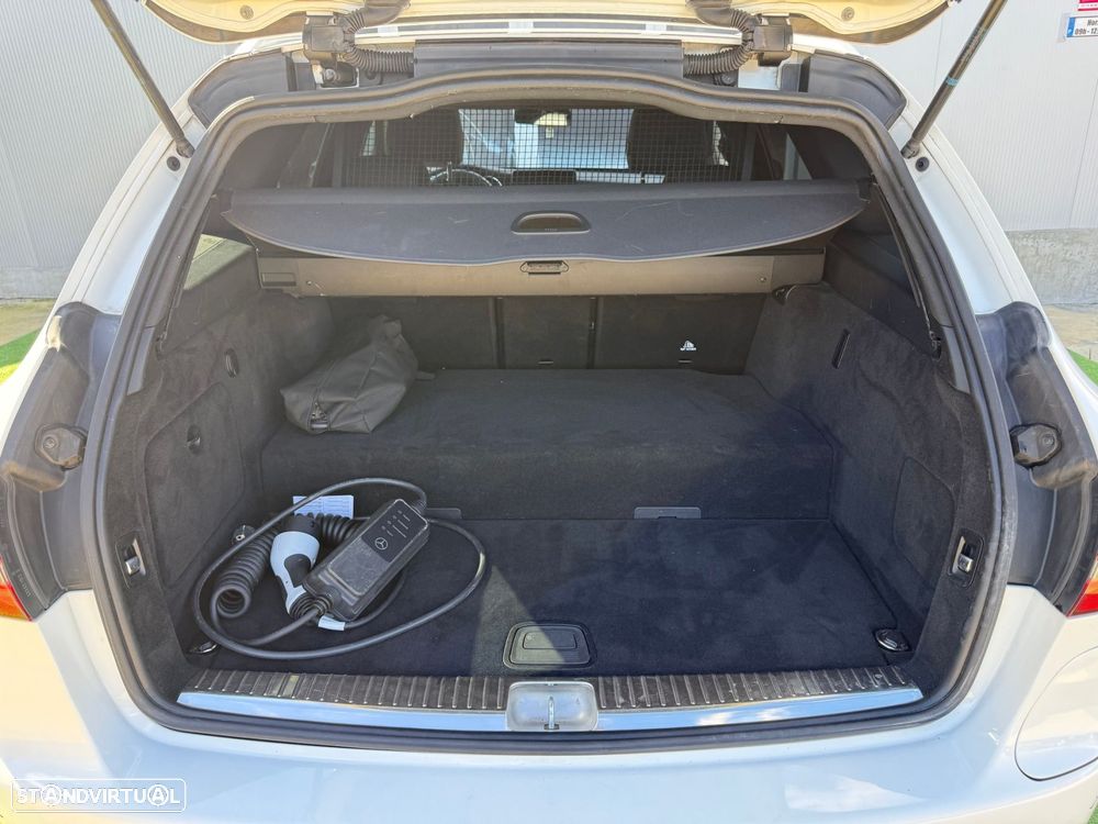 Mercedes-Benz C 300 - 16