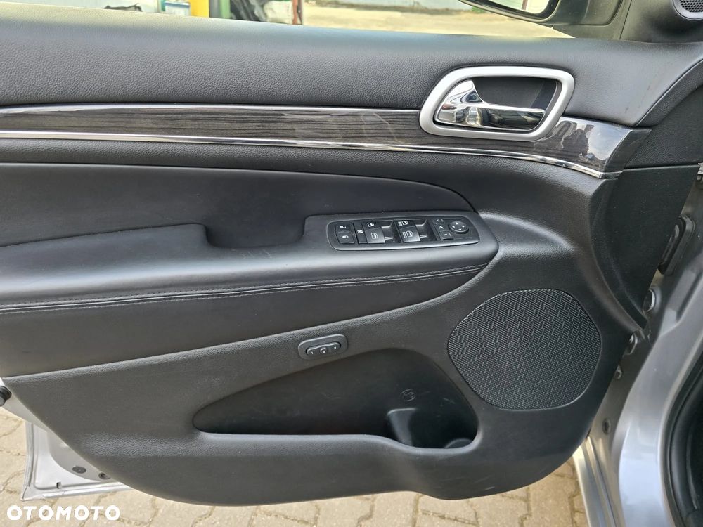 Jeep Grand Cherokee 3.0 CRD Overland - 16