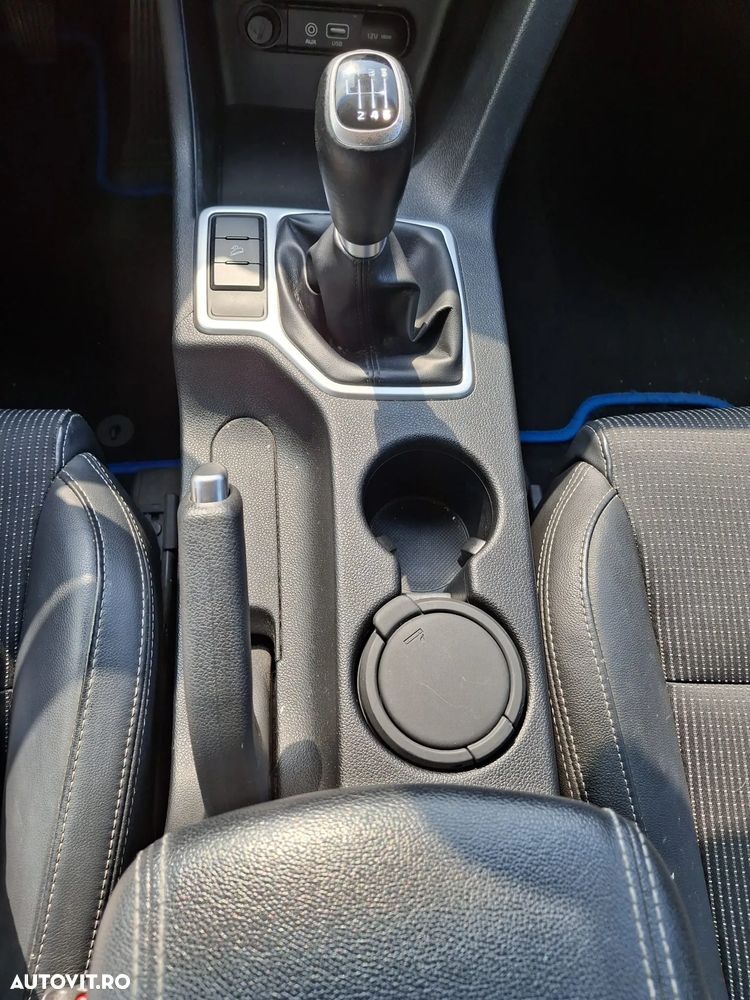 Kia Sportage 1.6 GDI 6MT 4x2 Style - 26