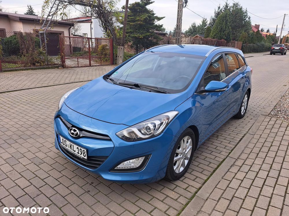 Hyundai i30 i30cw 1.6 CRDi Intro Edition - 12