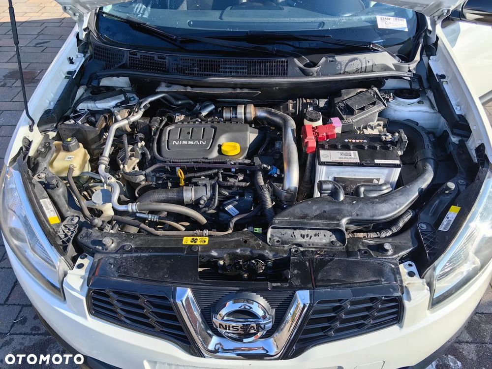 Nissan Qashqai 1.6 dCi 360 S&S - 16