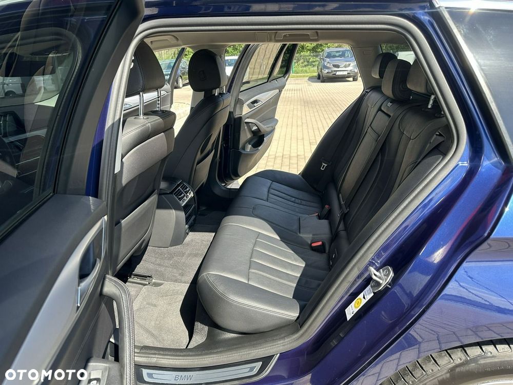 BMW Seria 5 520d - 12