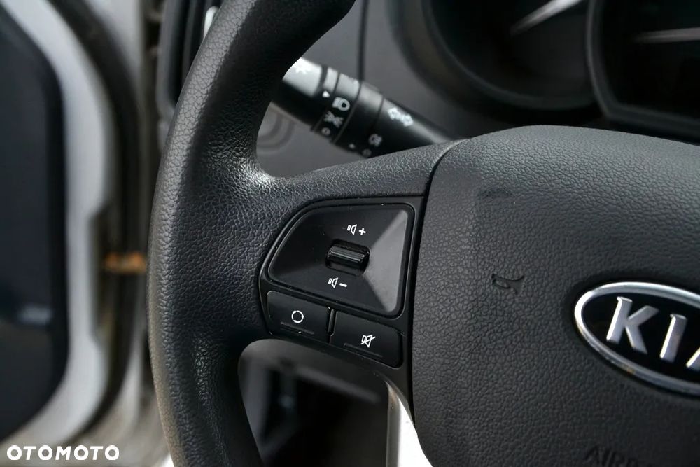 Kia Rio 1.4 Spirit - 24