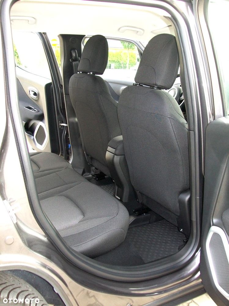 Jeep Renegade 1.6 E-TorQ Sport FWD - 16