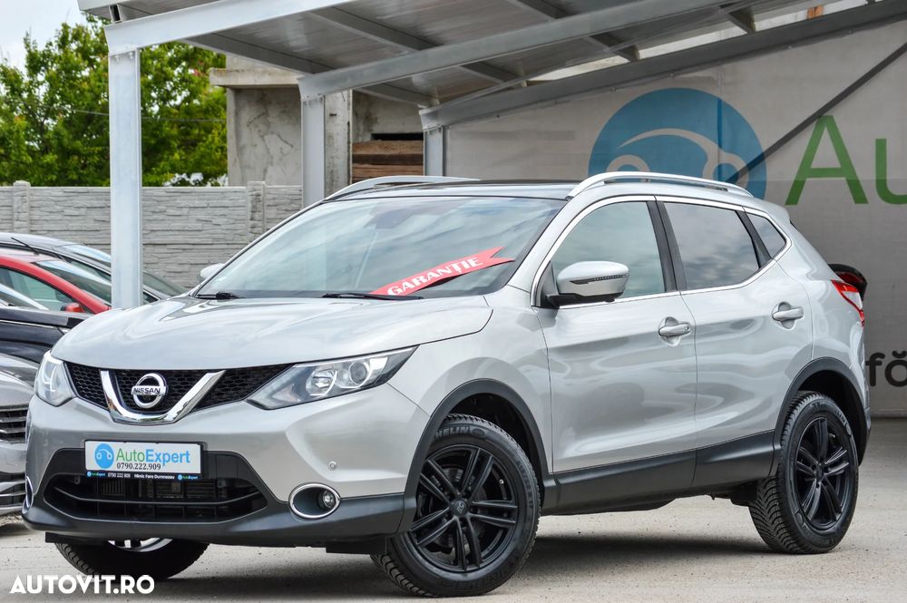 Nissan Qashqai 1.6 DCI Xtronic TEKNA - 4