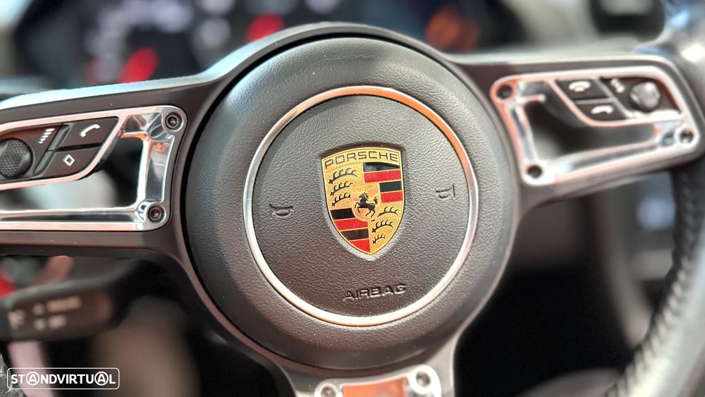 Porsche 718 Boxster 2.0 - 25
