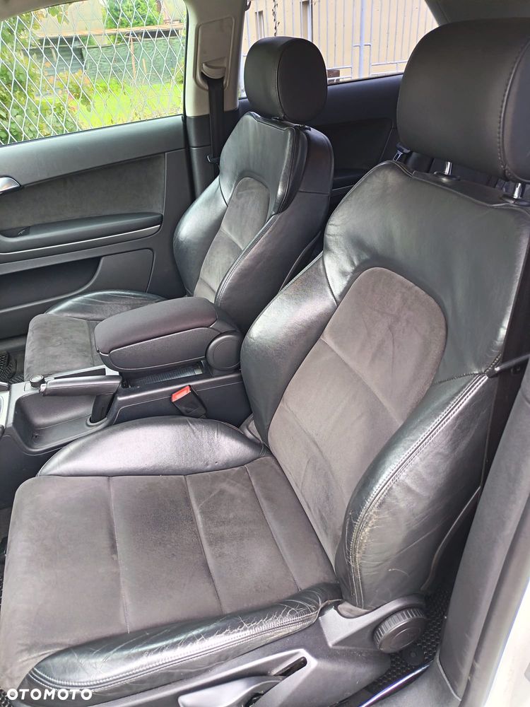 Audi A3 3-drzwiowe 1.4 TFSI Ambition - 34