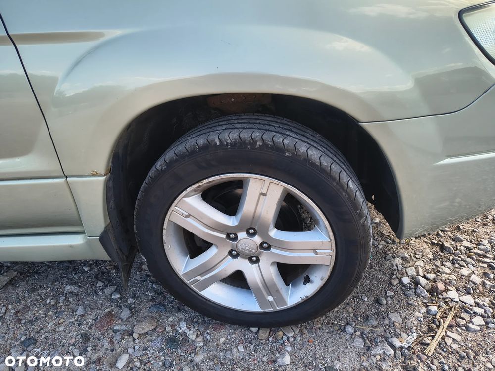 Subaru Forester 2.5 XT 000 - 16