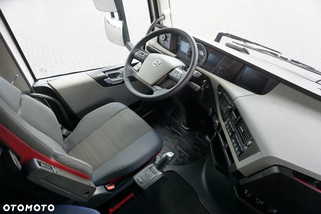 Volvo FH / 500 / EURO 6 / ACC / PUSHER / DMC 50 000 KG - 13