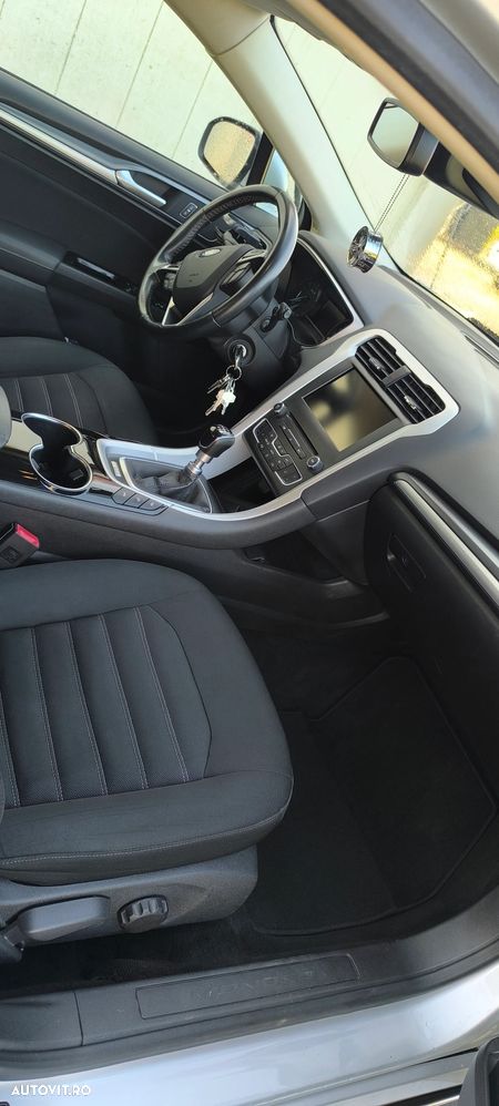 Ford Mondeo 2.0 TDCI Start-Stopp Titanium - 7