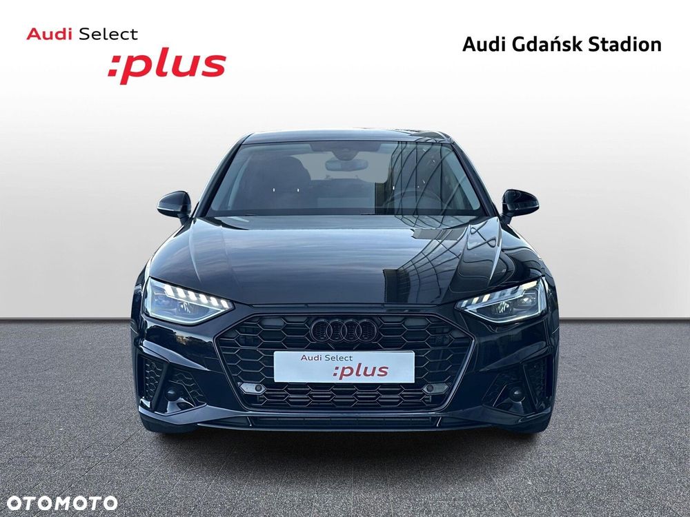 Audi A4 Limousine - 9