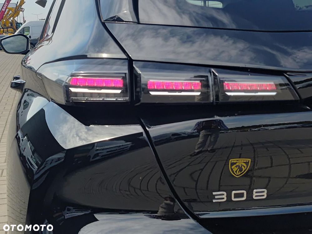 Peugeot 308 1.2 PureTech GPF Allure Pack S&S EAT8 - 14