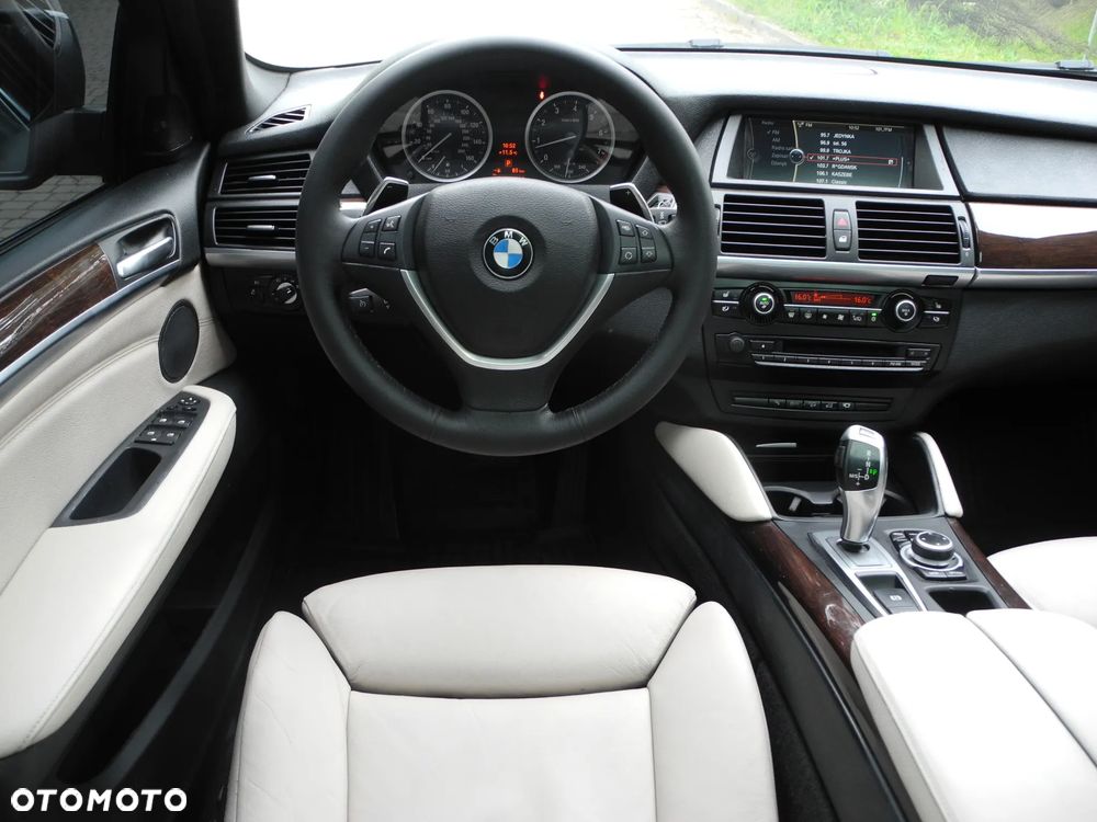 BMW X6 xDrive35i M Sport - 7