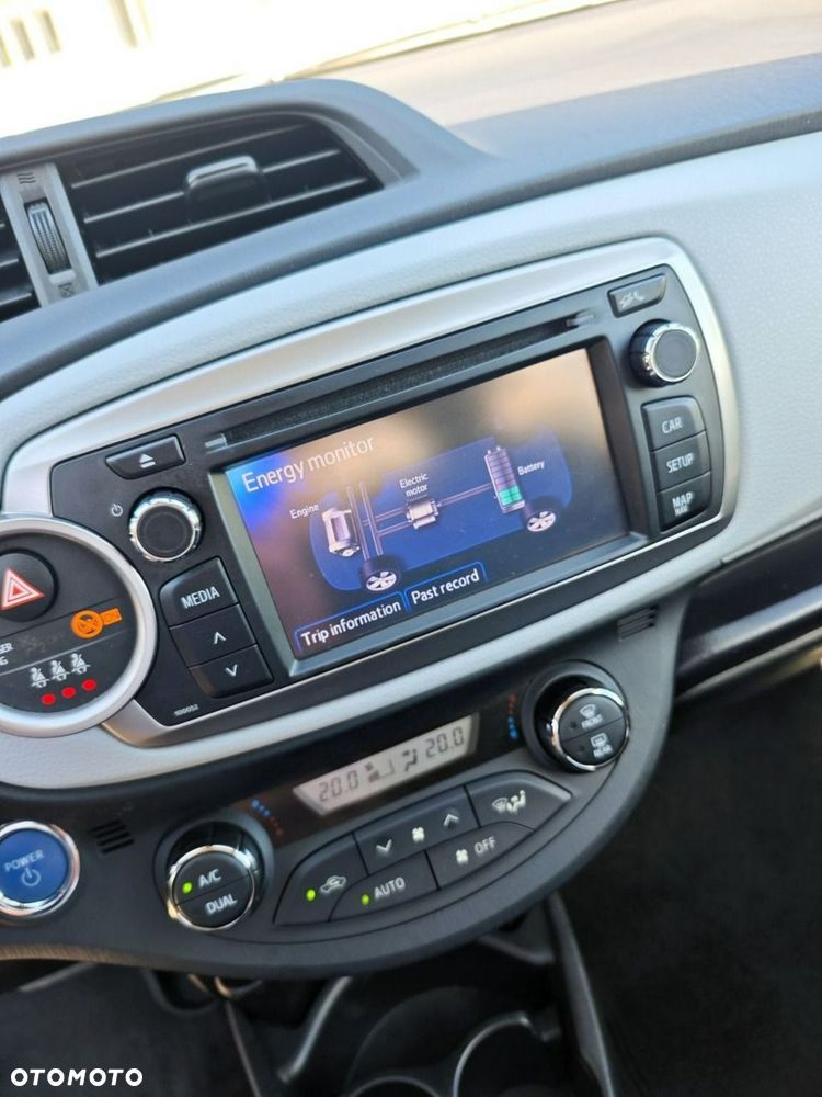 Toyota Yaris - 9