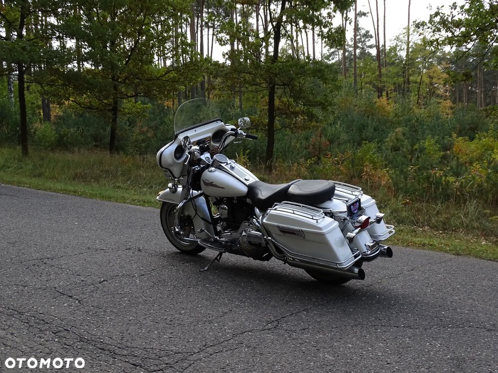 Harley-Davidson Touring Road King - 2