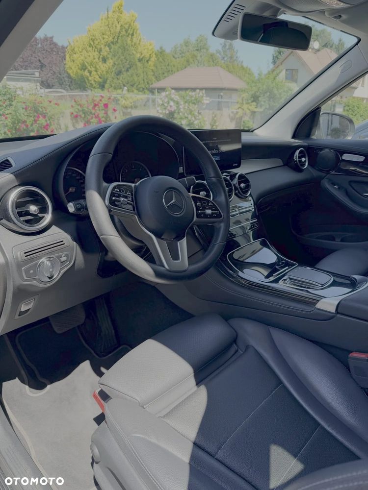 Mercedes-Benz GLC 200 d 4-Matic Business Edition - 9