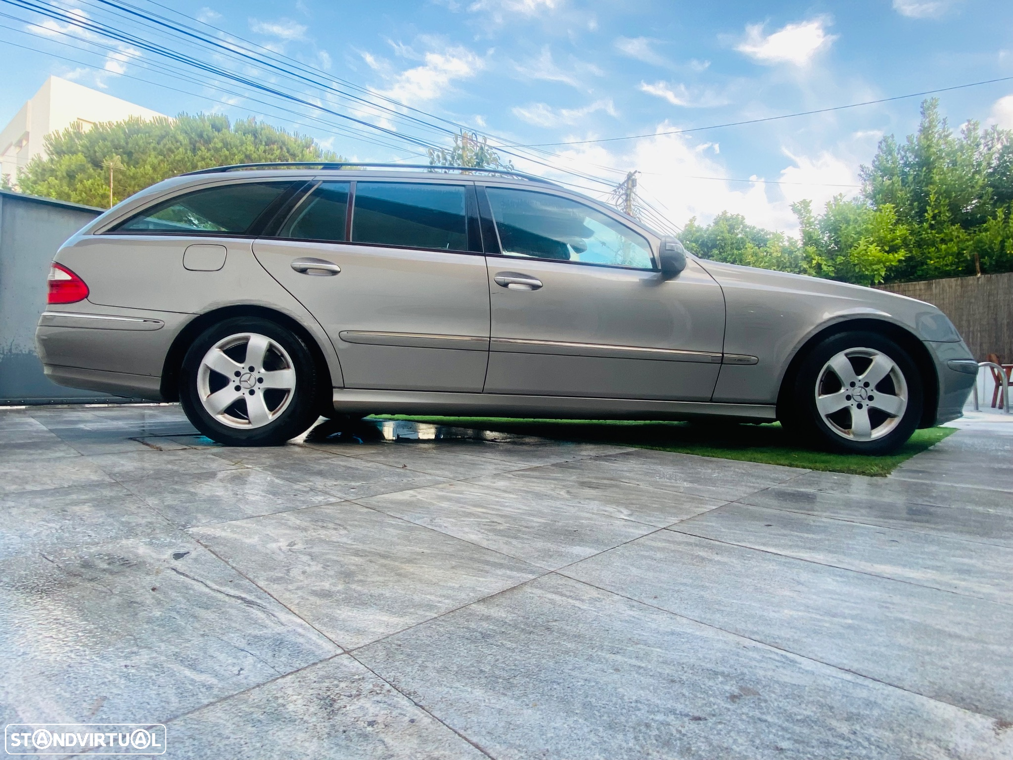 Mercedes-Benz E 220 CDi Avantgarde - 22