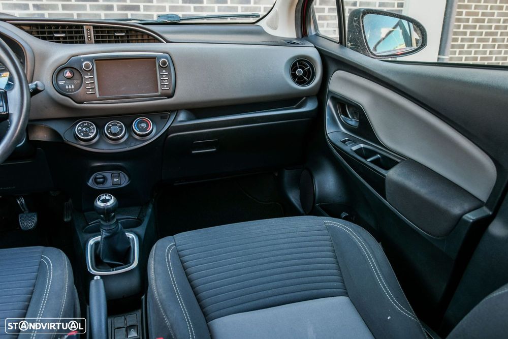 Toyota Yaris 1.0 VVT-i Comfort Plus - 19