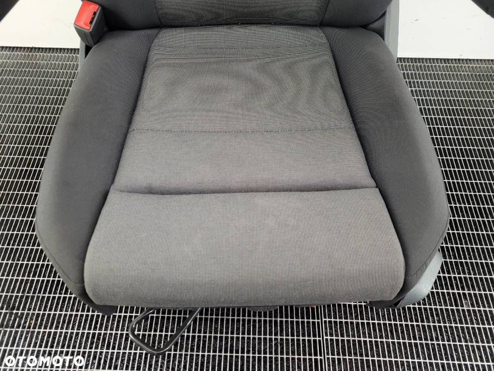 FOTEL LEWY KIEROWCY VW CRAFTER II PNEUMATYCZNY EUROPA - 2