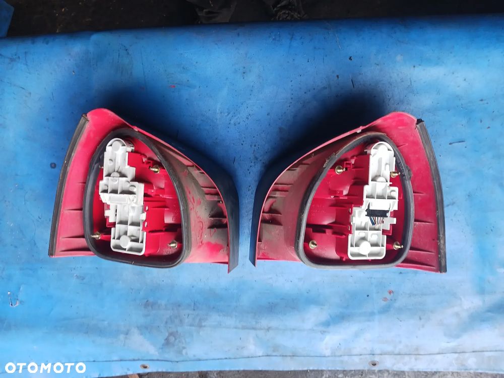 Lampa Tył Audi A3 8L Prawa Lewa lampy tylne tylna - 2