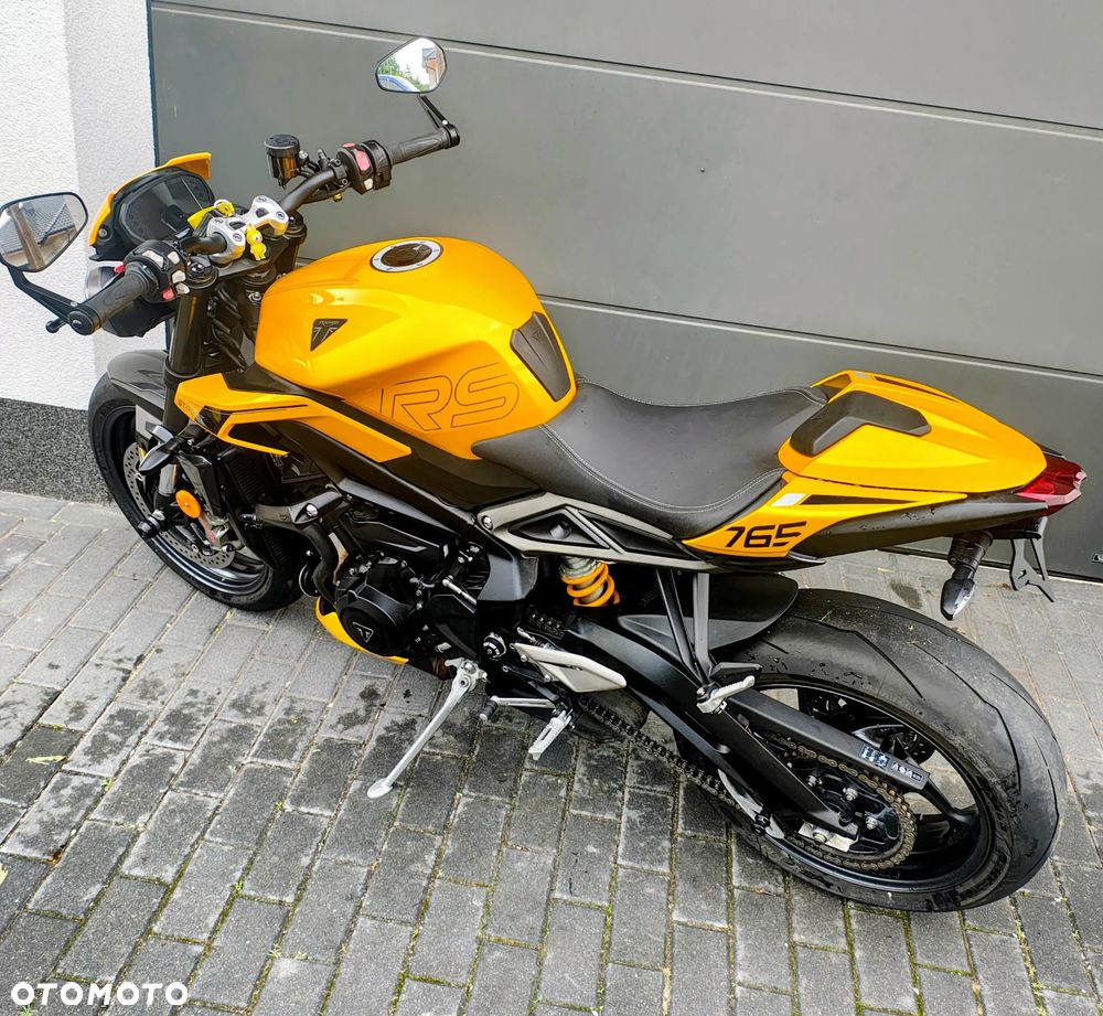 Triumph Street Triple - 26