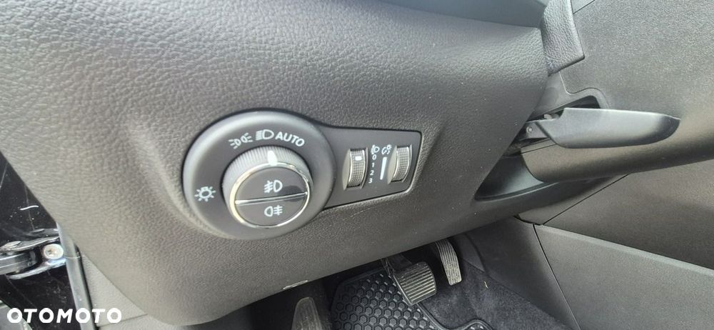 Jeep Compass 1.5 T4 mHEV Altitude FWD S&S DCT - 12