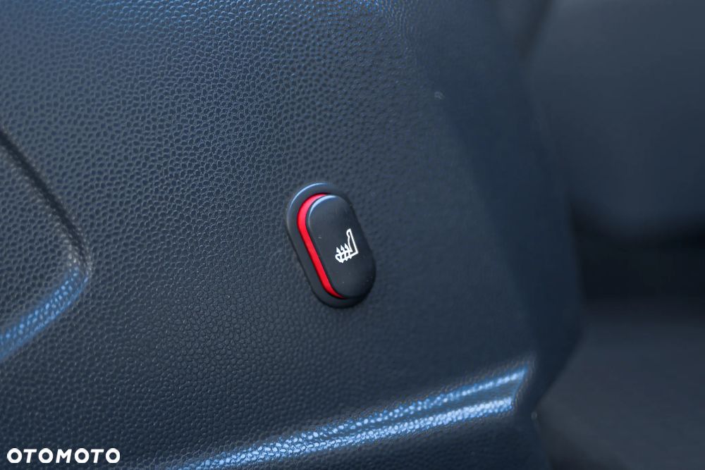 Ford Fiesta 1.25 Titanium EU6 - 17