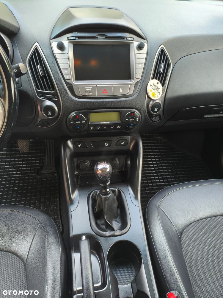 Hyundai ix35 - 11