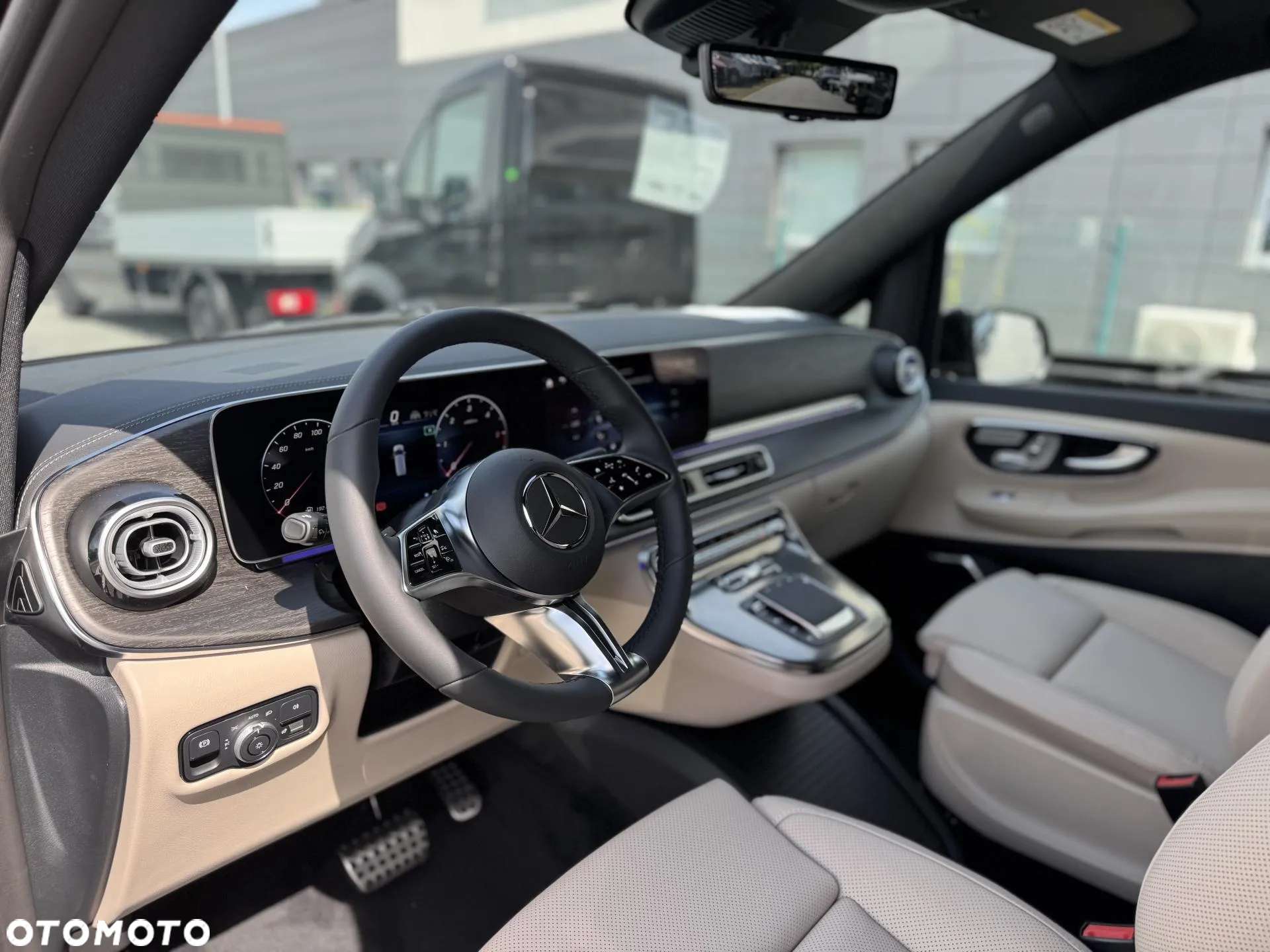 Mercedes-Benz Klasa V 300 d 4-Matic 9G-Tronic Exclusive (ekstra d³) - 5