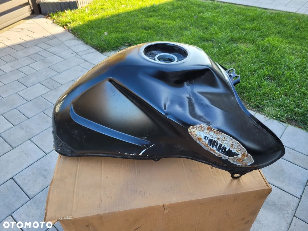 Bak, zbiornik paliwa Honda CB 1000R SC60 - 1
