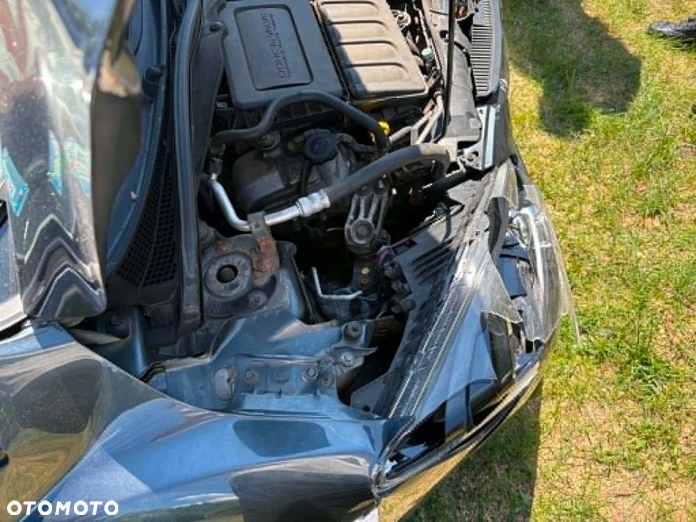 Mazda 2 1.3 Exclusive - 7