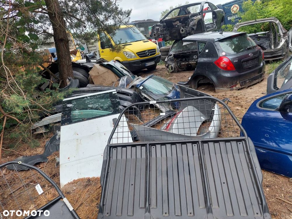 ŚCIANA GRODZIOWA FIAT GRANDE PUNTO I VAN - 2