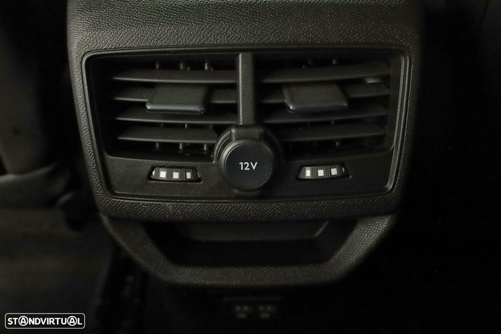 Peugeot 3008 1.2 PureTech GT EAT8 - 24