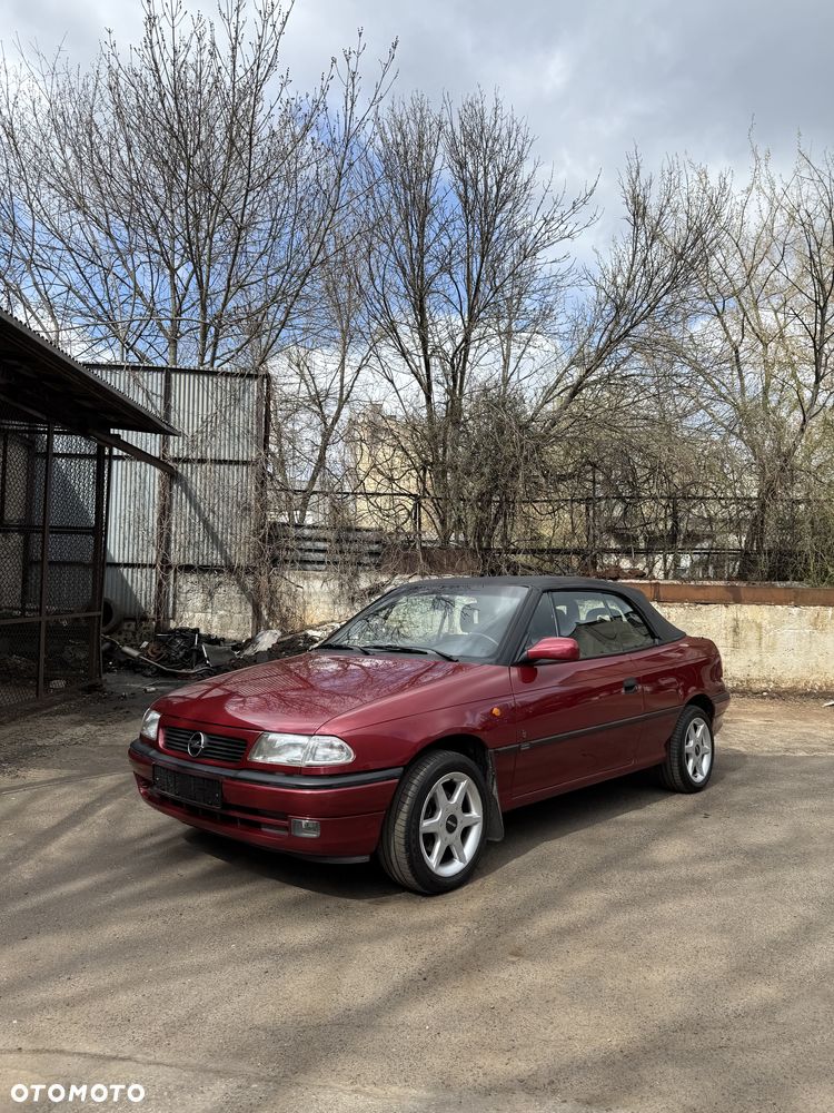 Opel Astra 1.8 16V Dream - 8