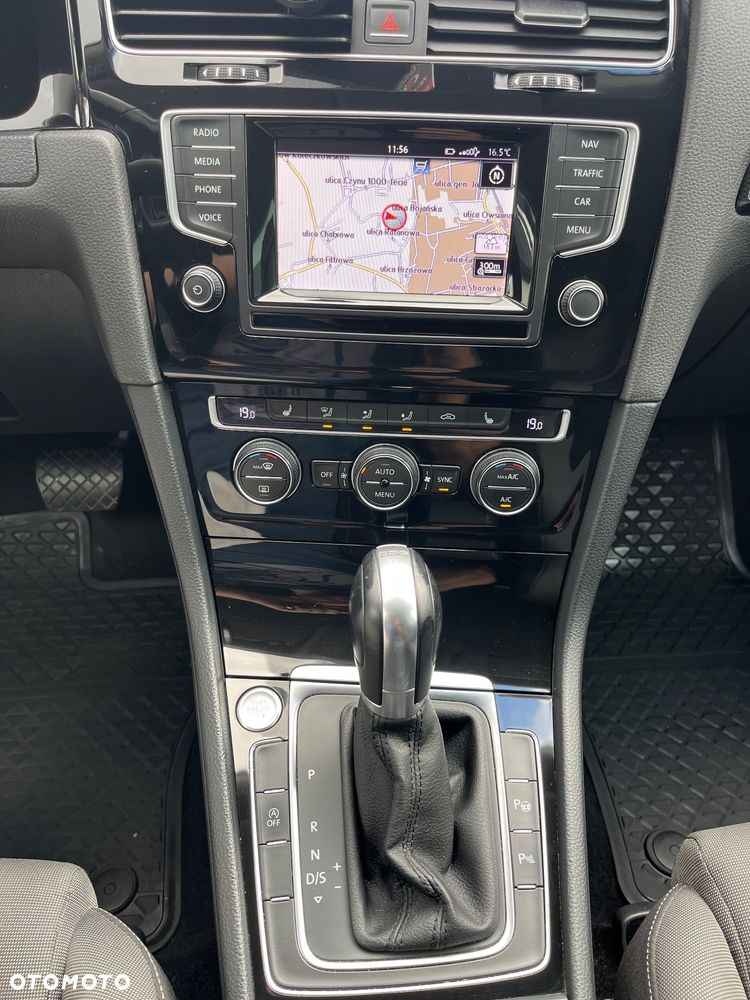 Volkswagen Golf 1.4 TSI BMT Highline DSG - 15