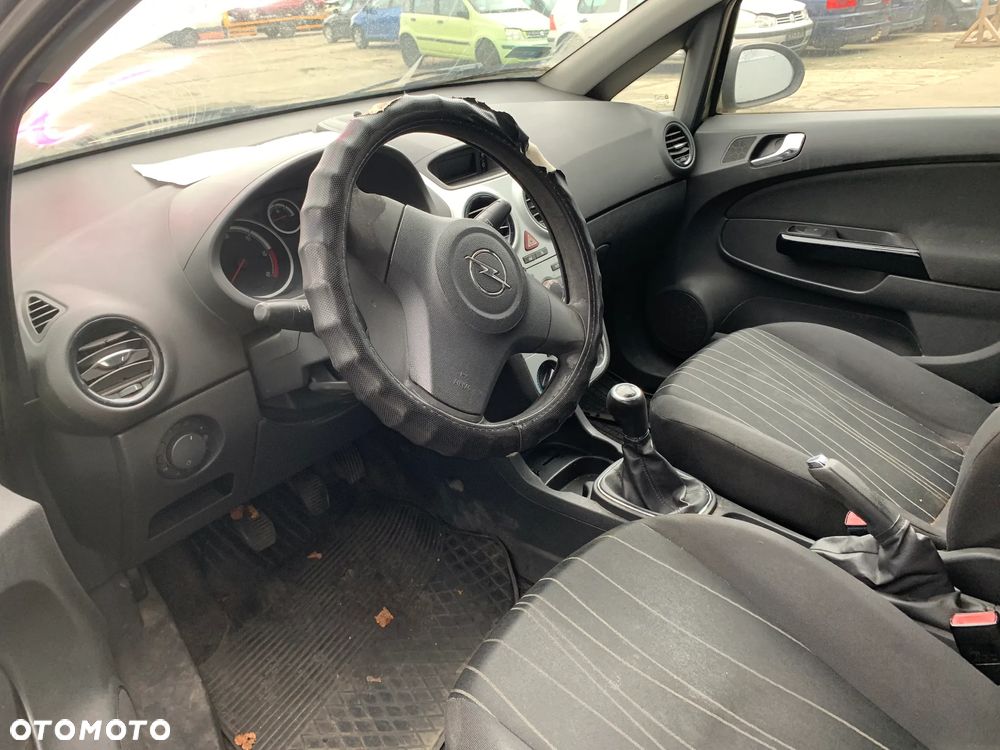 OPEL CORSA D 2009 *SAMOCHÓD NA CZĘŚCI* 2556 MASKA LAMPA DRZWI LUSTERKO ZDERZAK GRILL BŁOTNIK KLAPA BELKA PRAWE LEWE PRZÓD TYŁ - 5