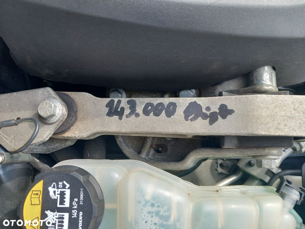 Volvo V40 D2 Kinetic - 23