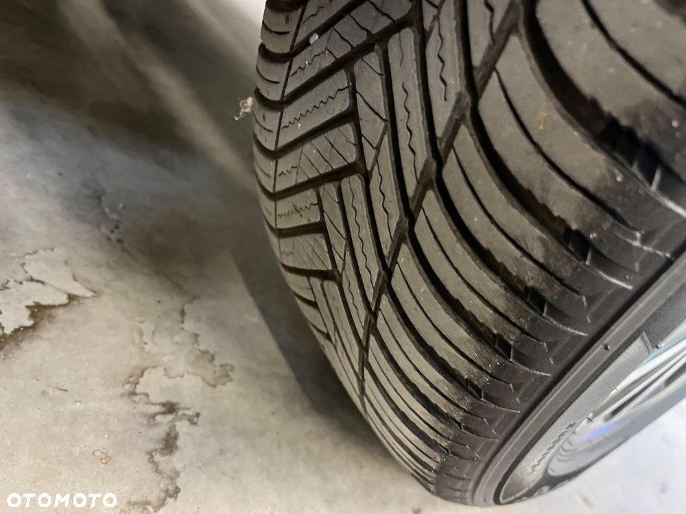 Mitsubishi Outlander 2.0 2WD CVT Diamant Edition+ - 28