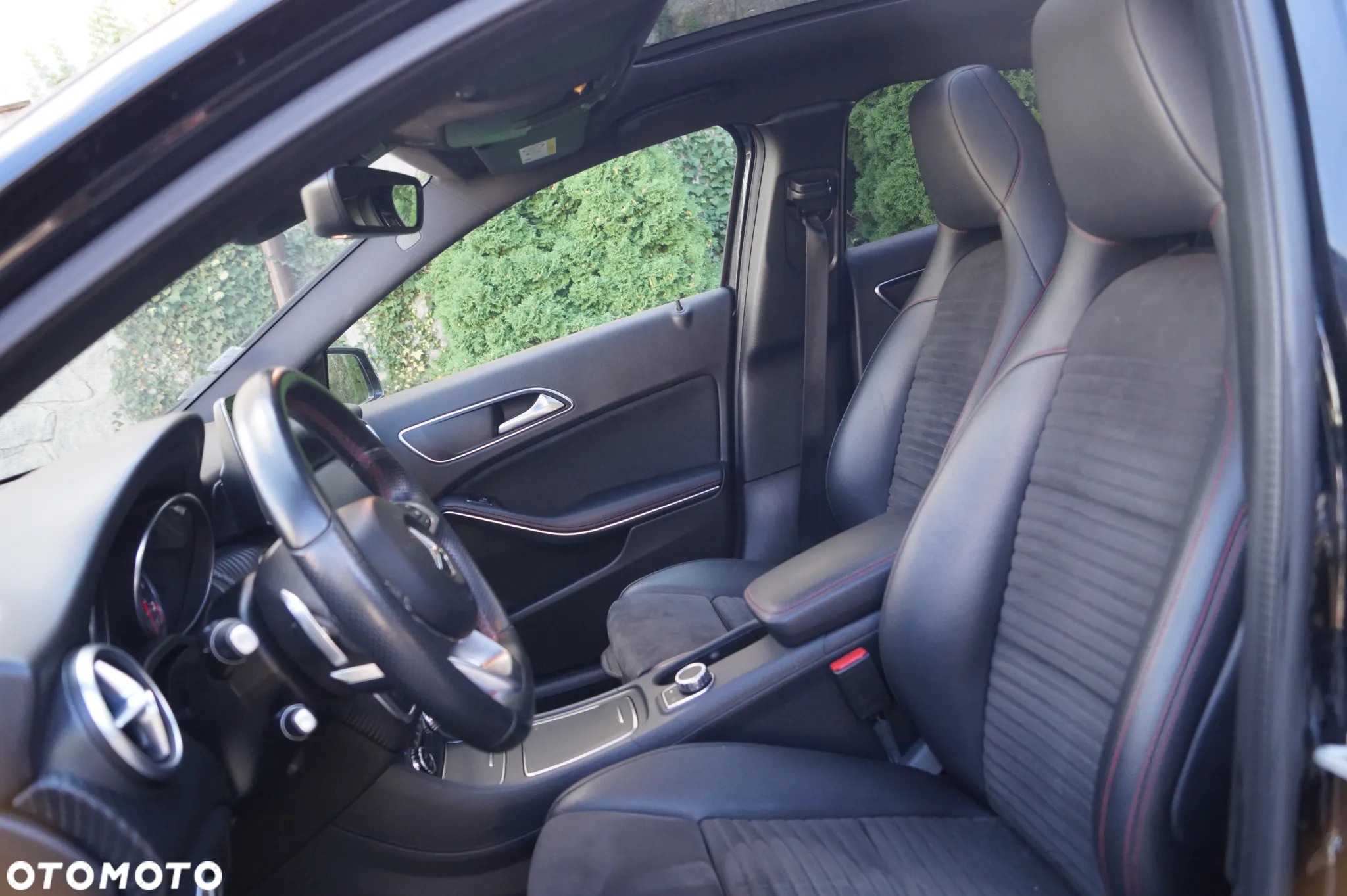 Mercedes-Benz Klasa A 180 CDI 7G-DCT AMG Line - 17
