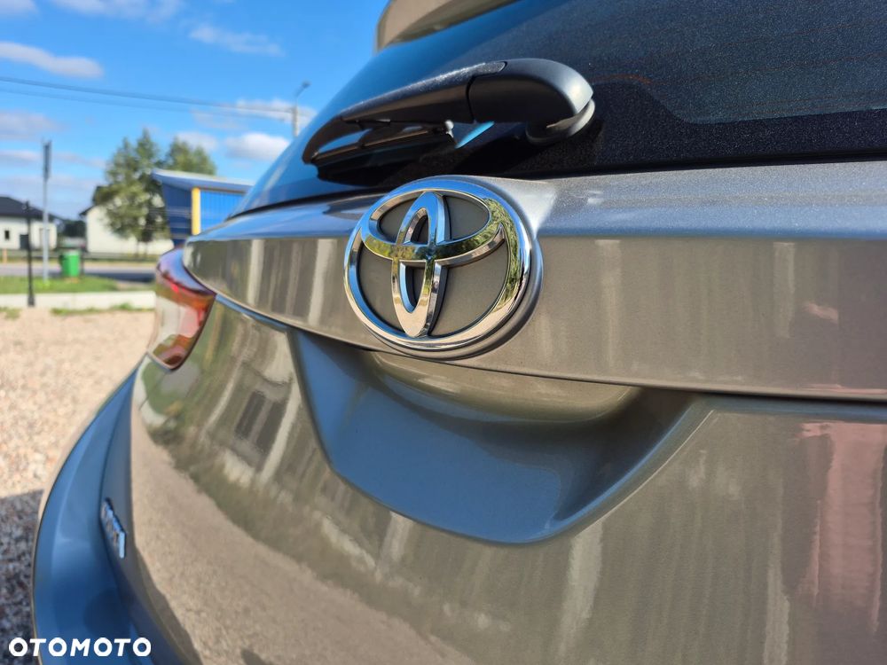 Toyota Auris 1.33 VVT-i Premium - 16