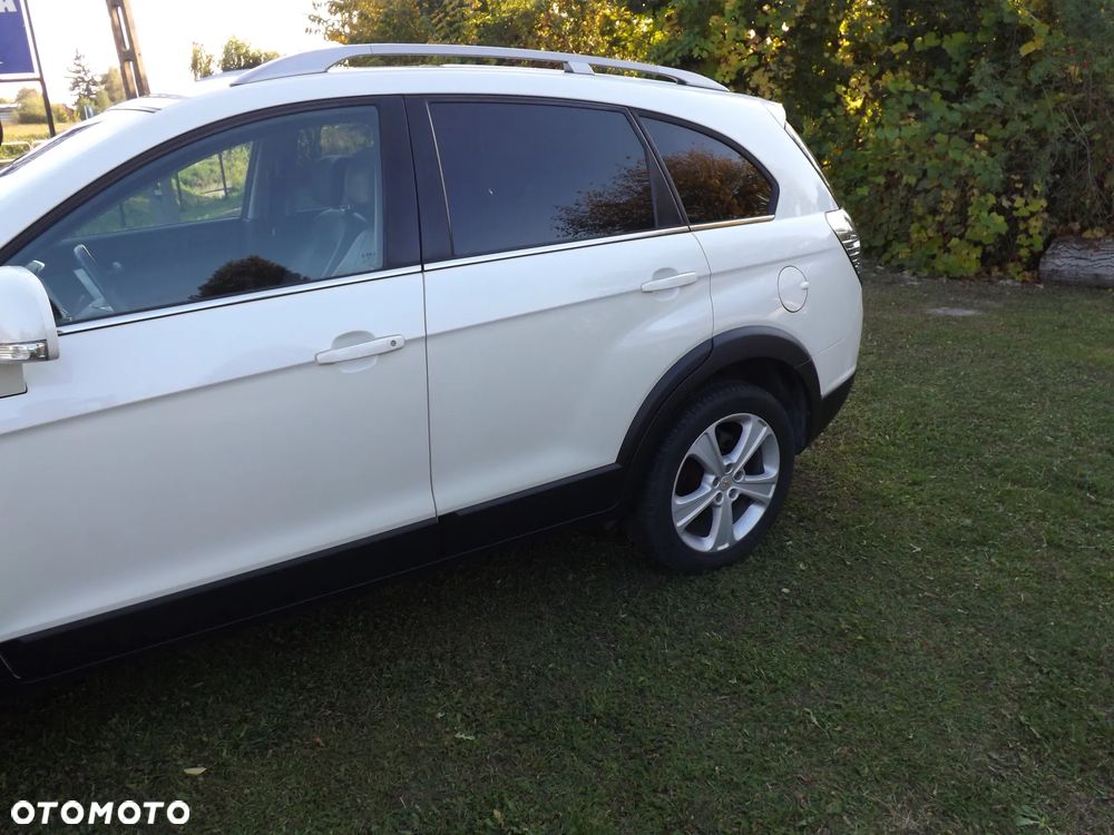 Chevrolet Captiva 2.2 2WD LT+ - 13