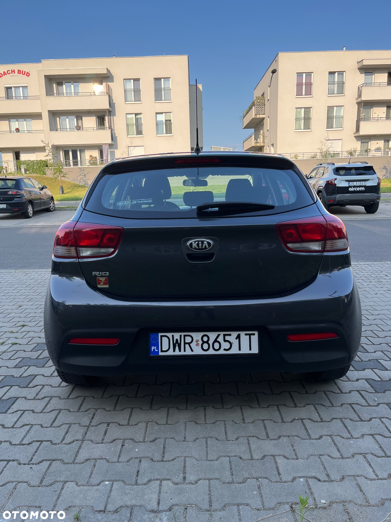 Kia Rio 1.2 L - 15