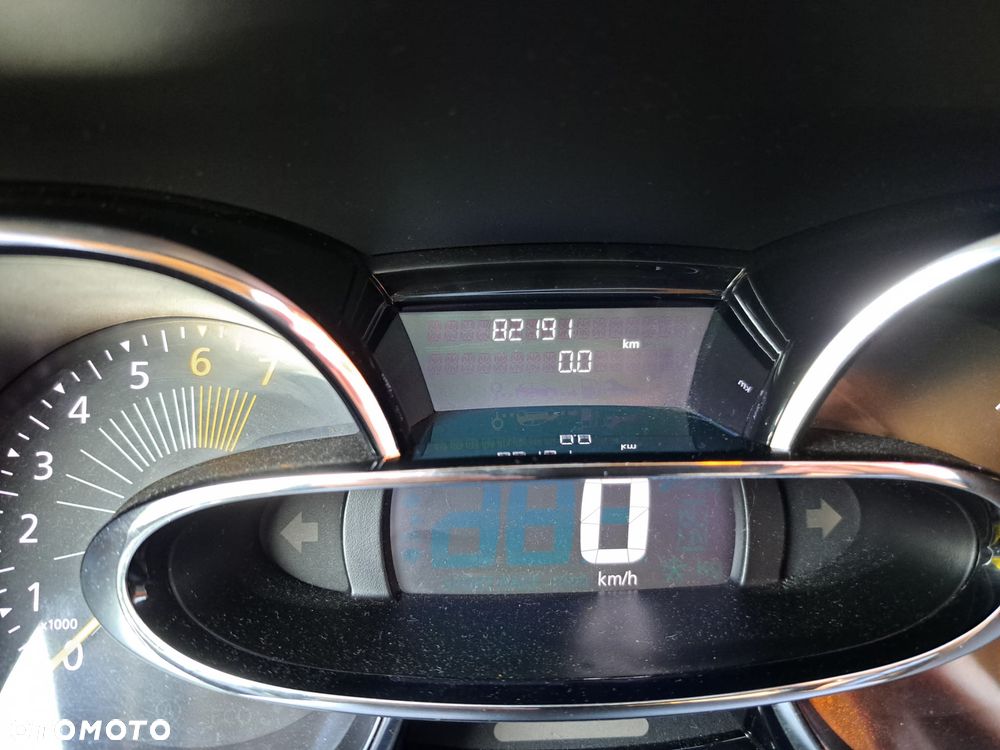 Renault Clio 1.2 16V Life - 14