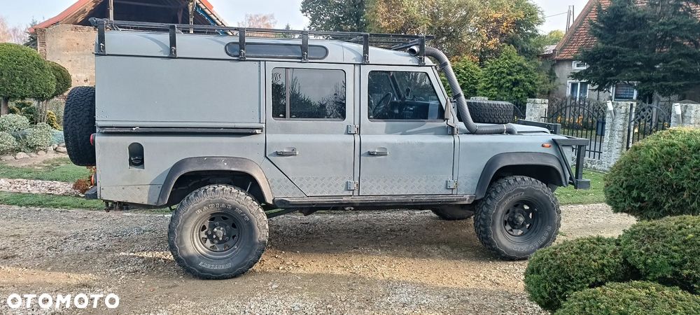 Land Rover Defender - 5